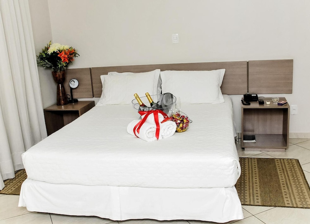 Hotel Vivendas 30/78
