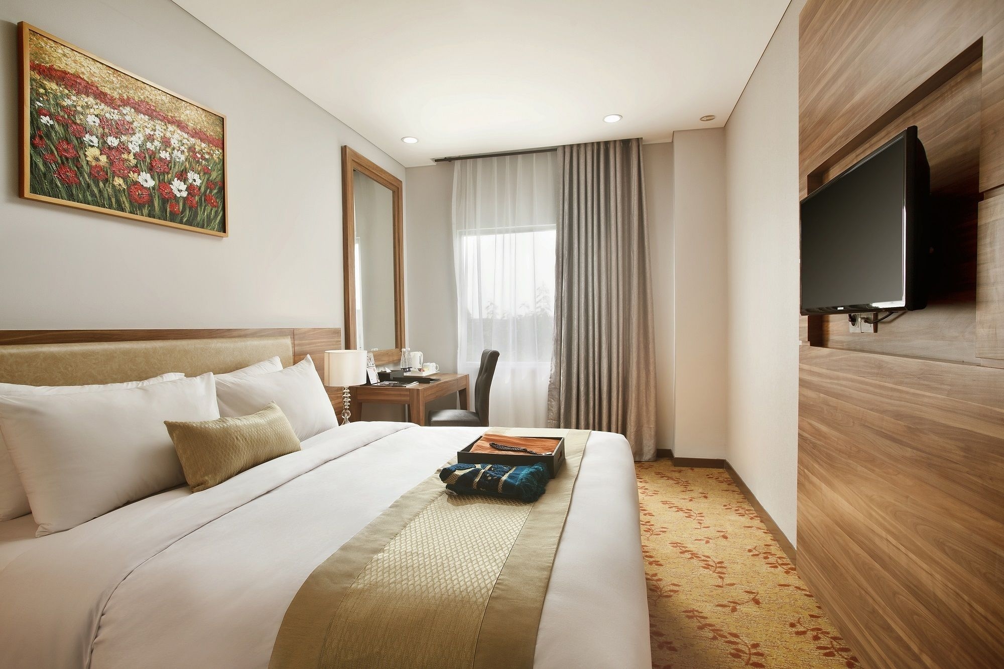 SUPERIOR, DOUBLE BED