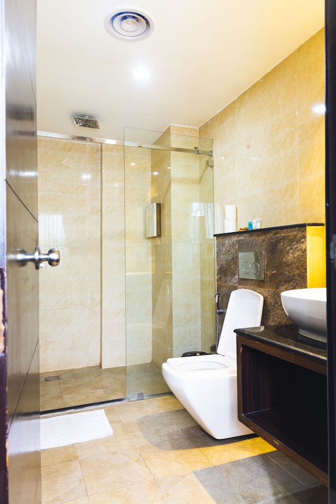 Hotel Tradition and Spa 44/46