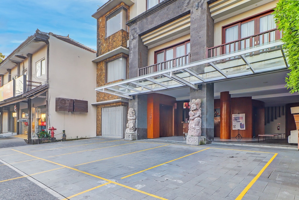 Townhouse OAK Signature Bali 38/50