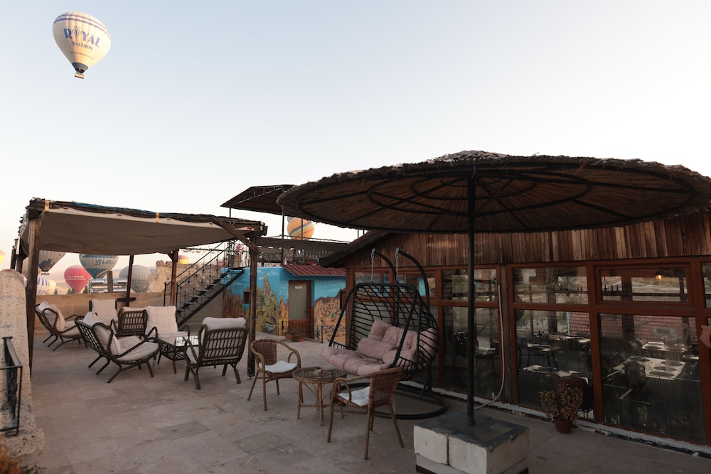 Rose Valley House 5/50