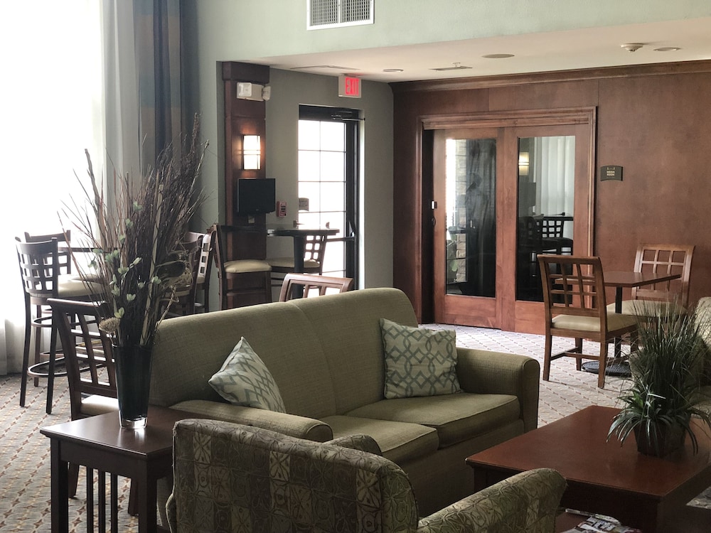 Westay Suites - Covington Mandeville 25/50