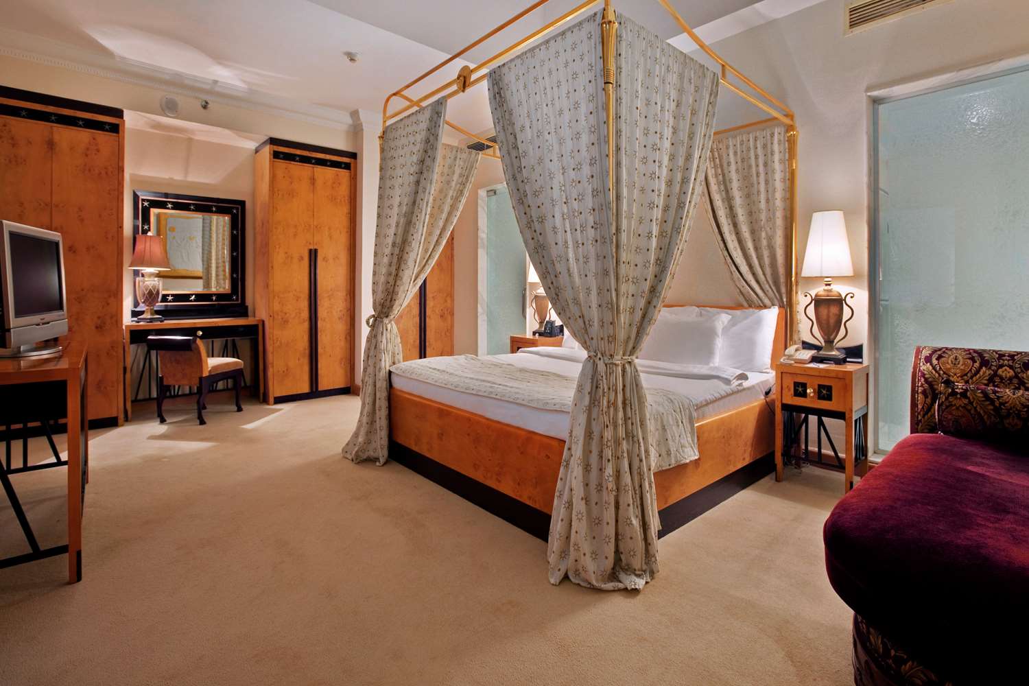 rooms
