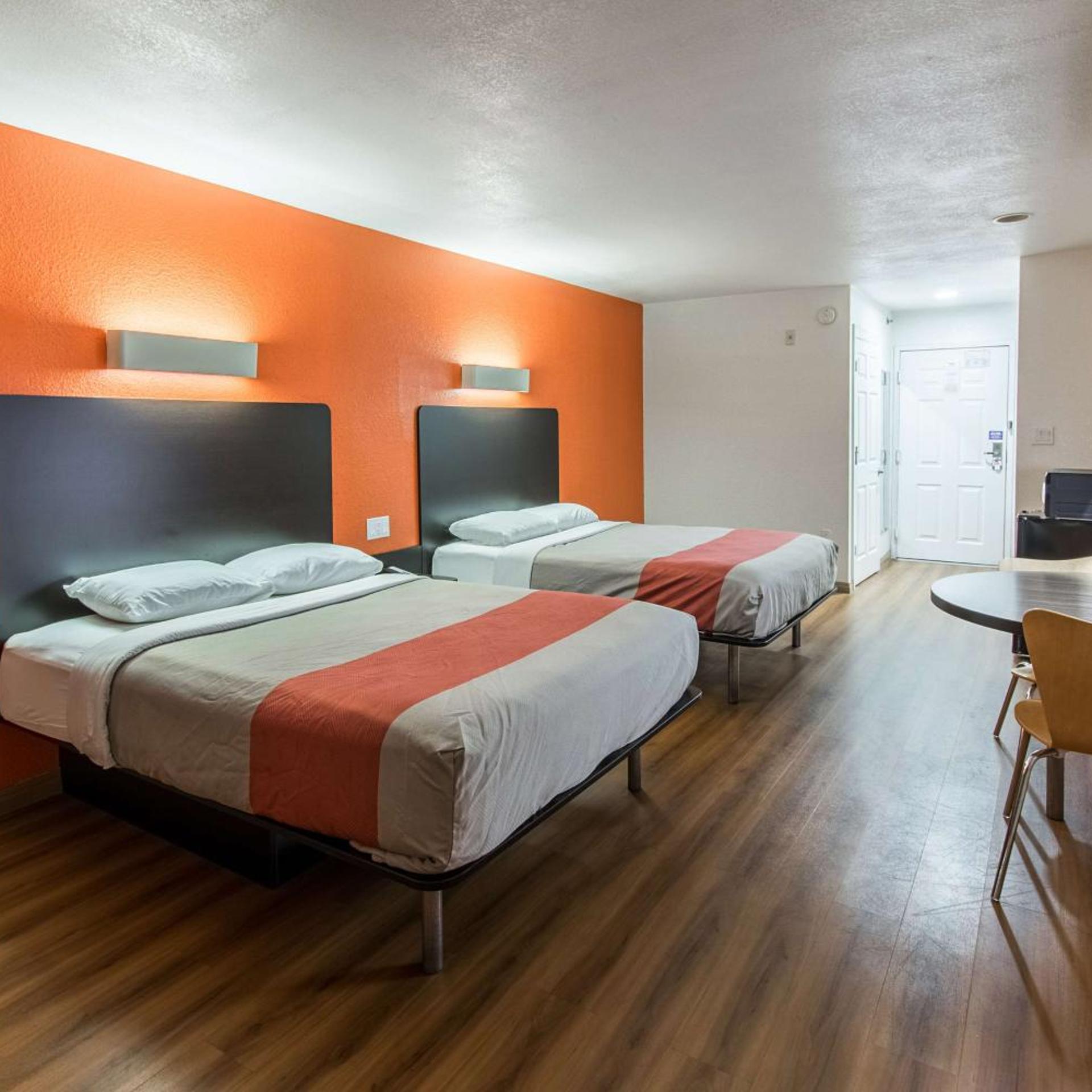 Motel6 Hutchins, TX 11/24