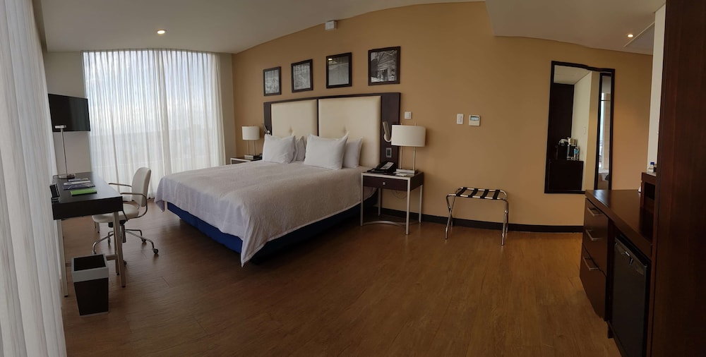 Hampton By Hilton Santa Cruz Equipetrol 37/56