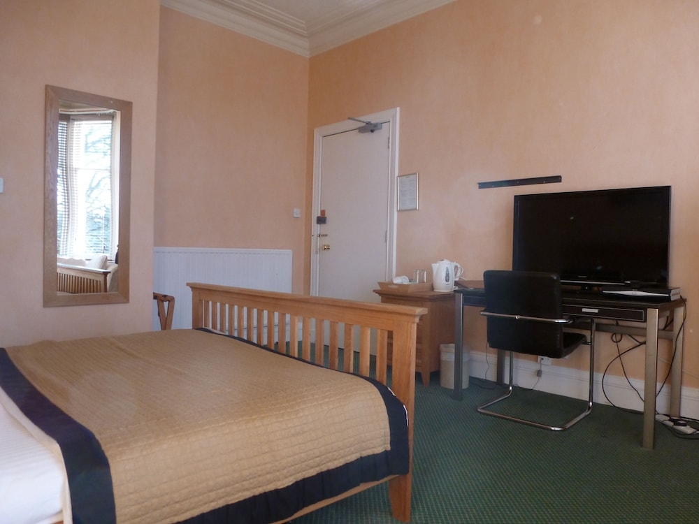 Inn At the Park 15/65