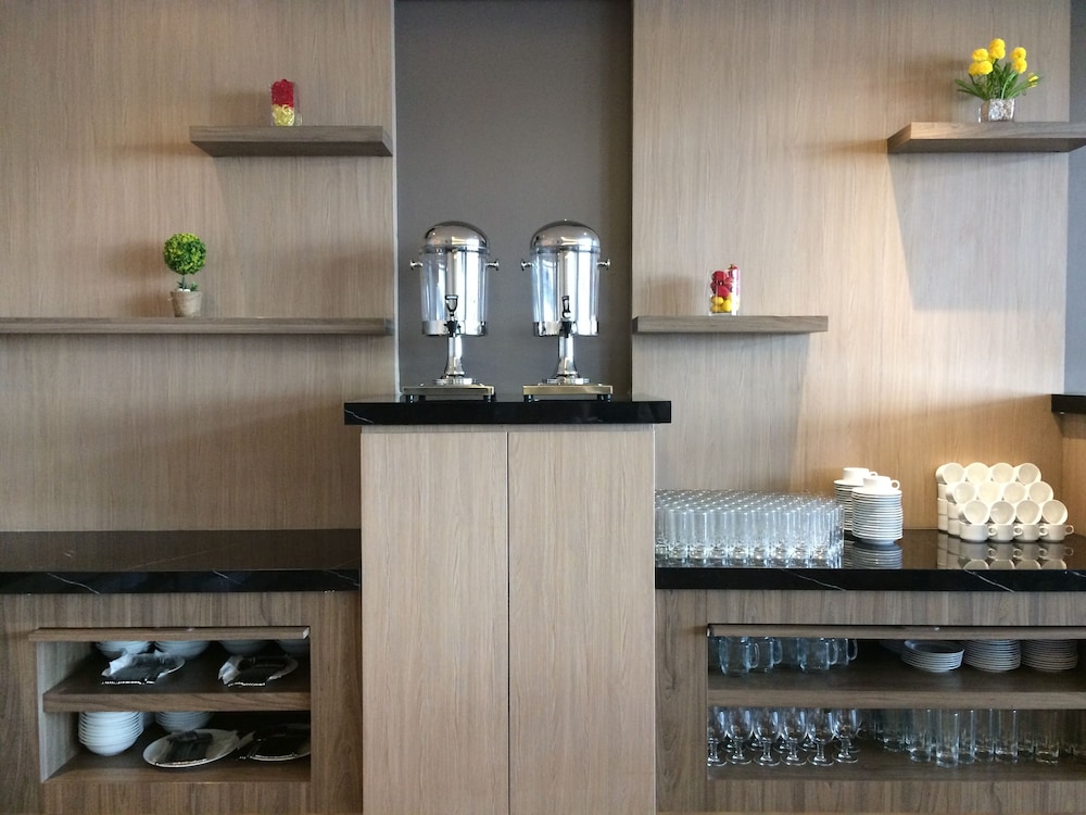Hotel 88 ITC Fatmawati 7/42