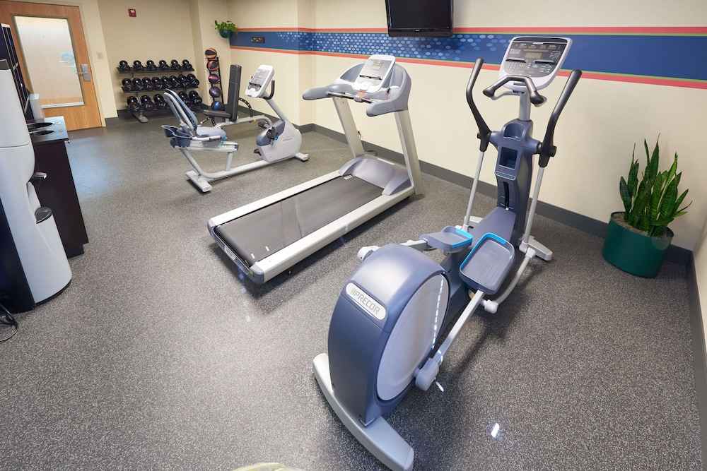 Hampton Inn Massillon 22/41