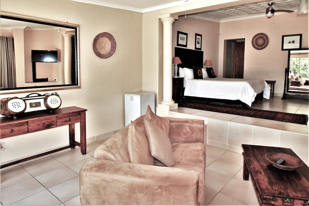 African Roots Guest House 6/50