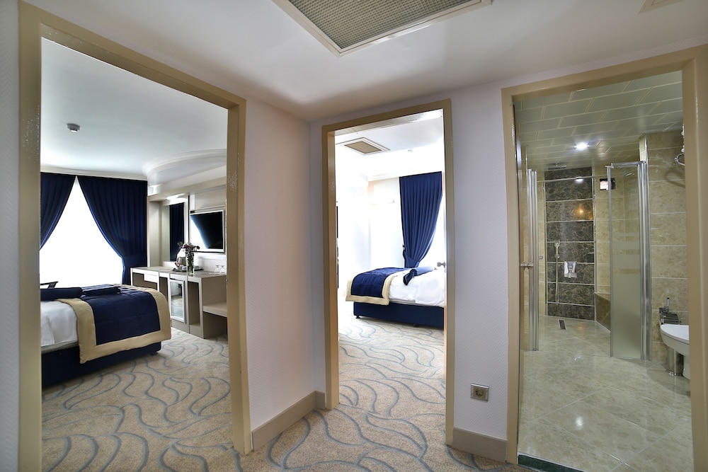 Marathon Hotel 20/39