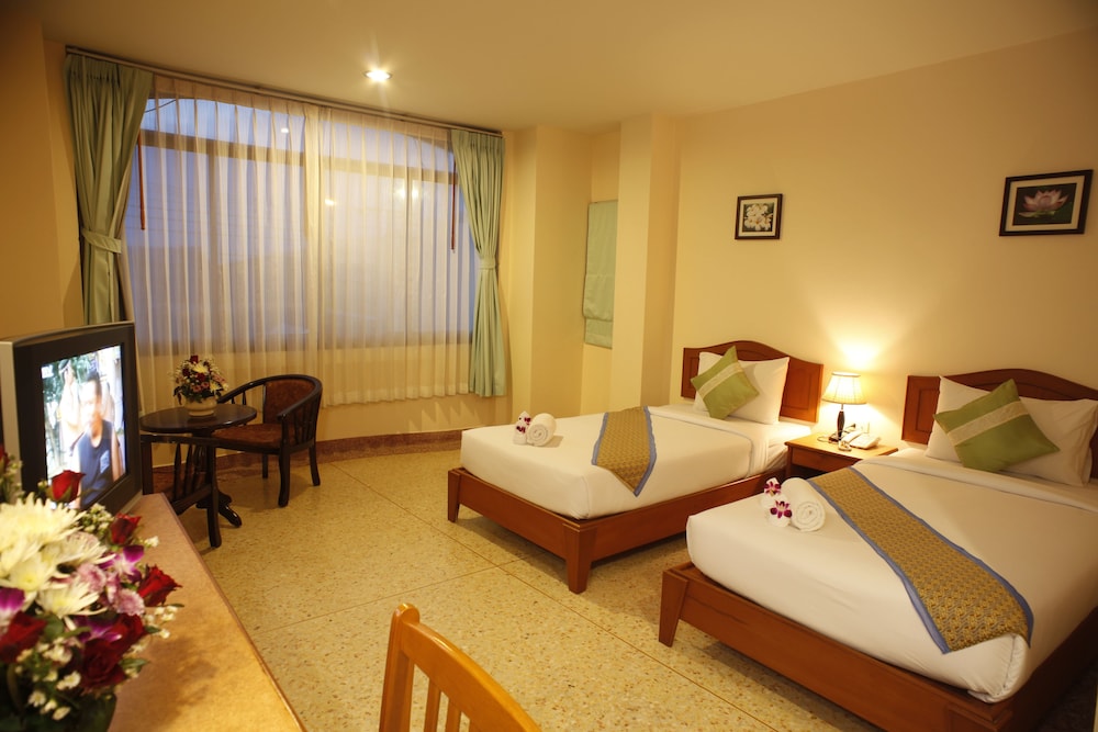 Krabi Phetpailin Hotel 30/49