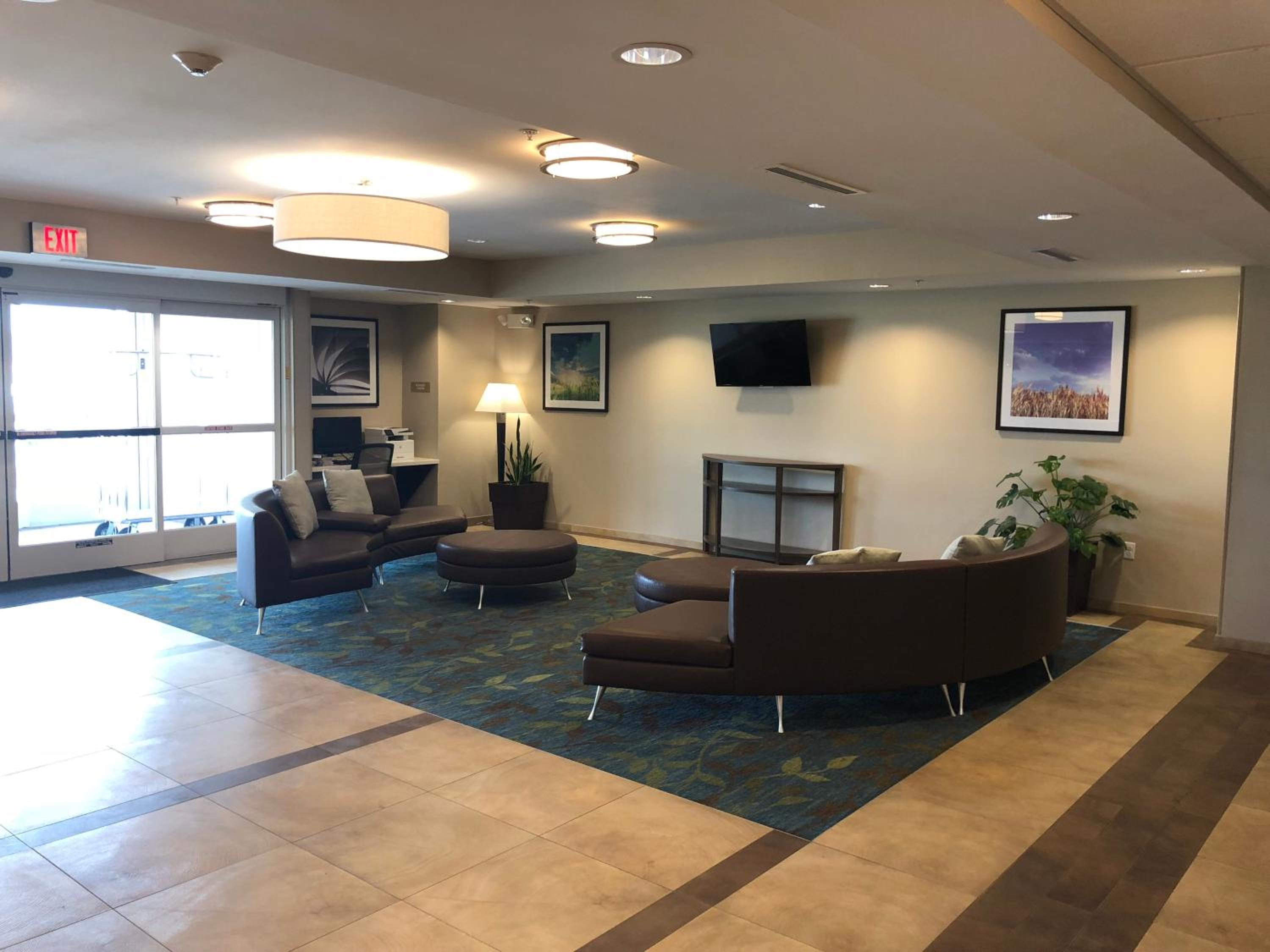 CANDLEWOOD SUITES EL DORADO 19/25