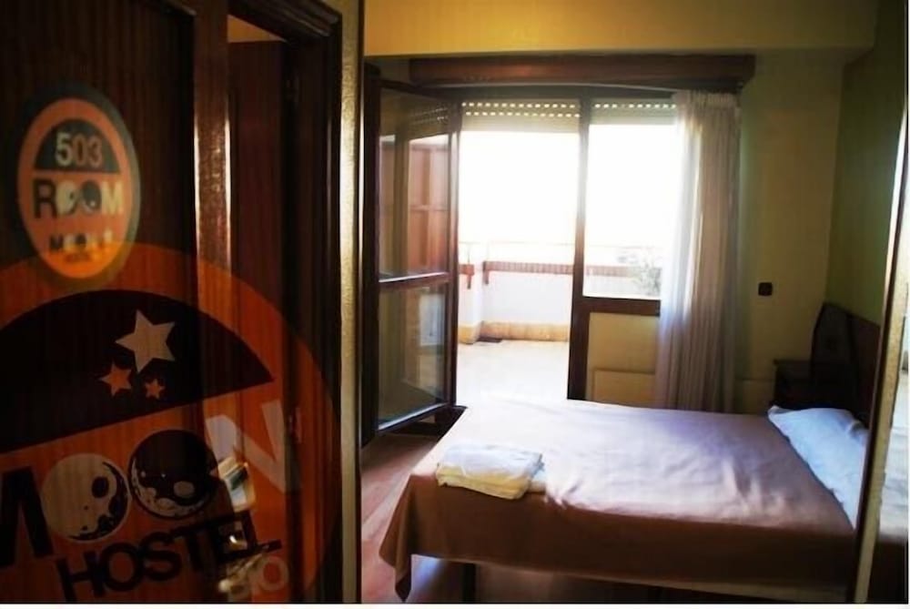 Basic, Double Bed, Private Bathroom
