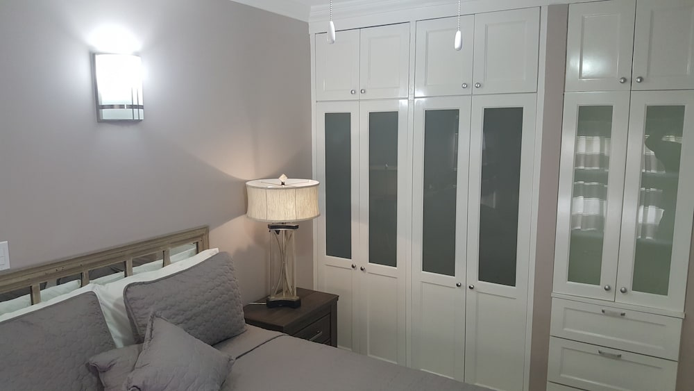 The Ravina Corporate Suites 8/19