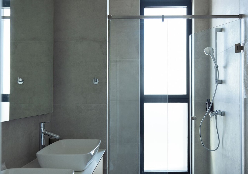 Central Park Residence 45/50