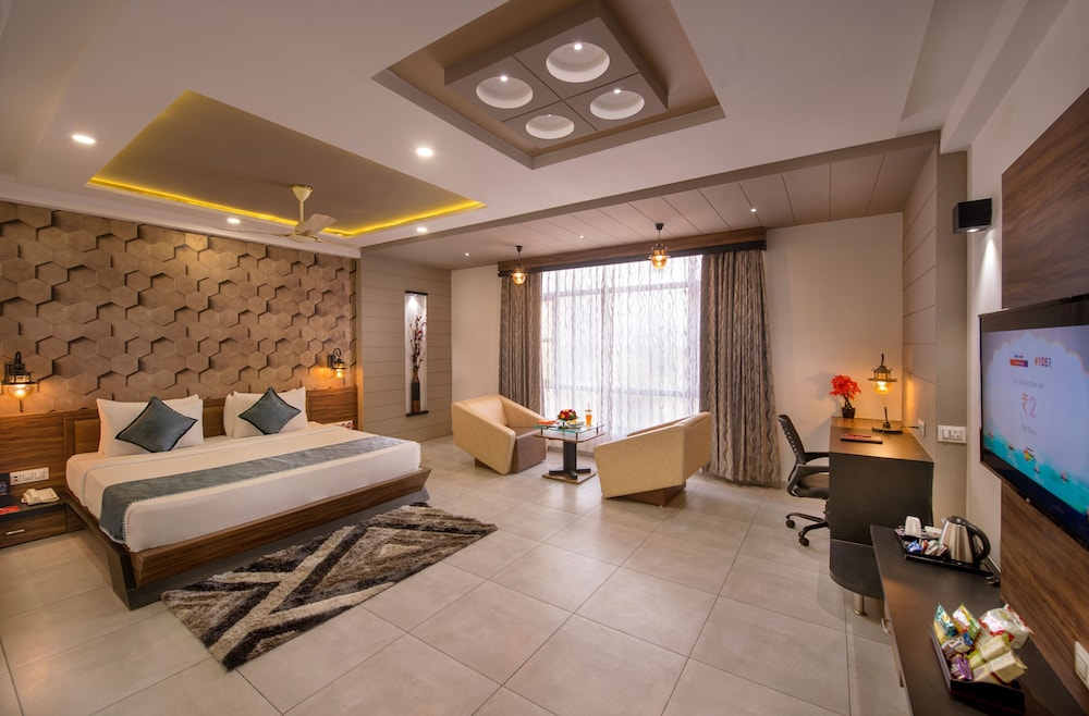 Lords Eco Inn Morbi 12/35