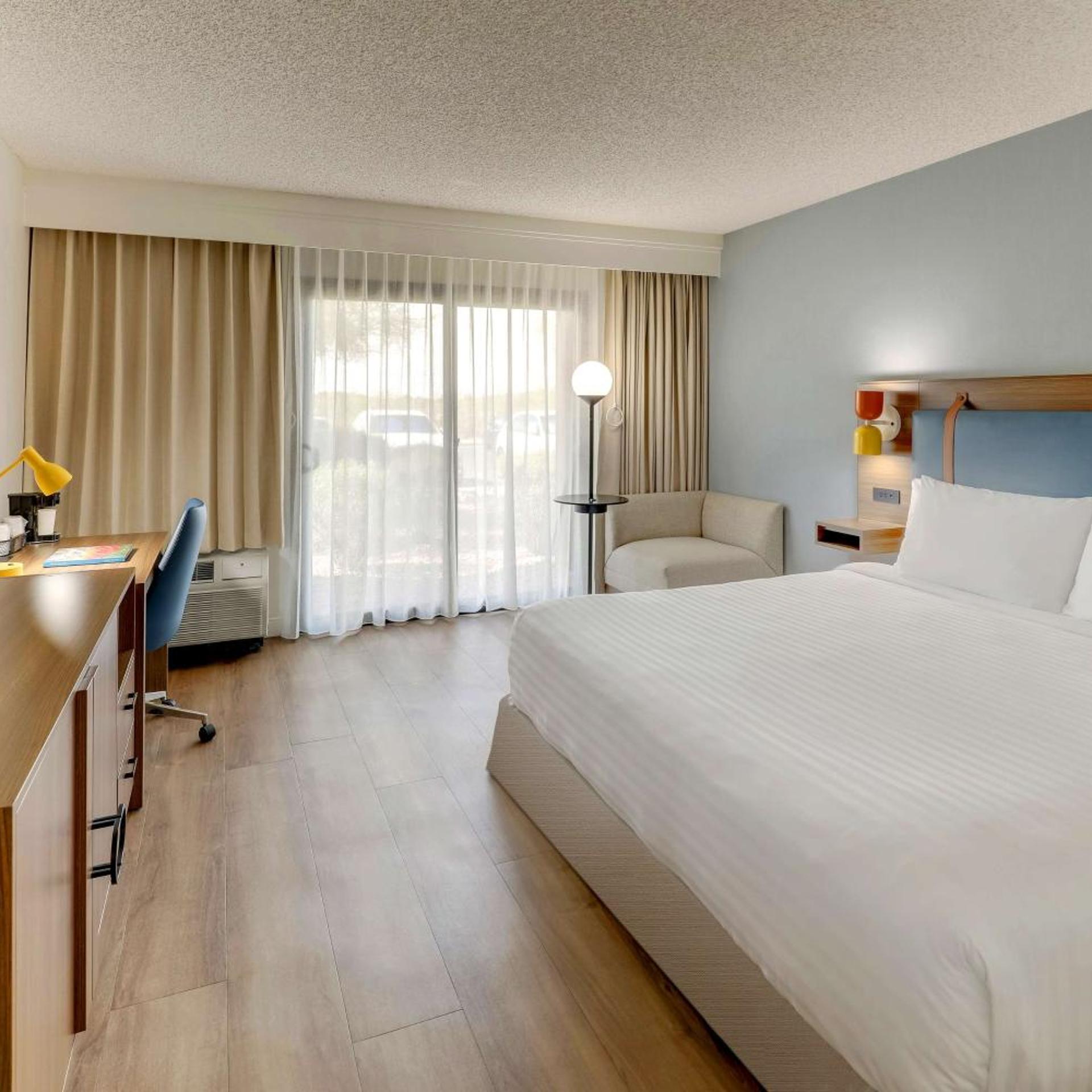 غرفة بسرير كينج لذوي الإعاقة، Sonesta Select Scottsdale At Mayo Clinic Campus 12/18