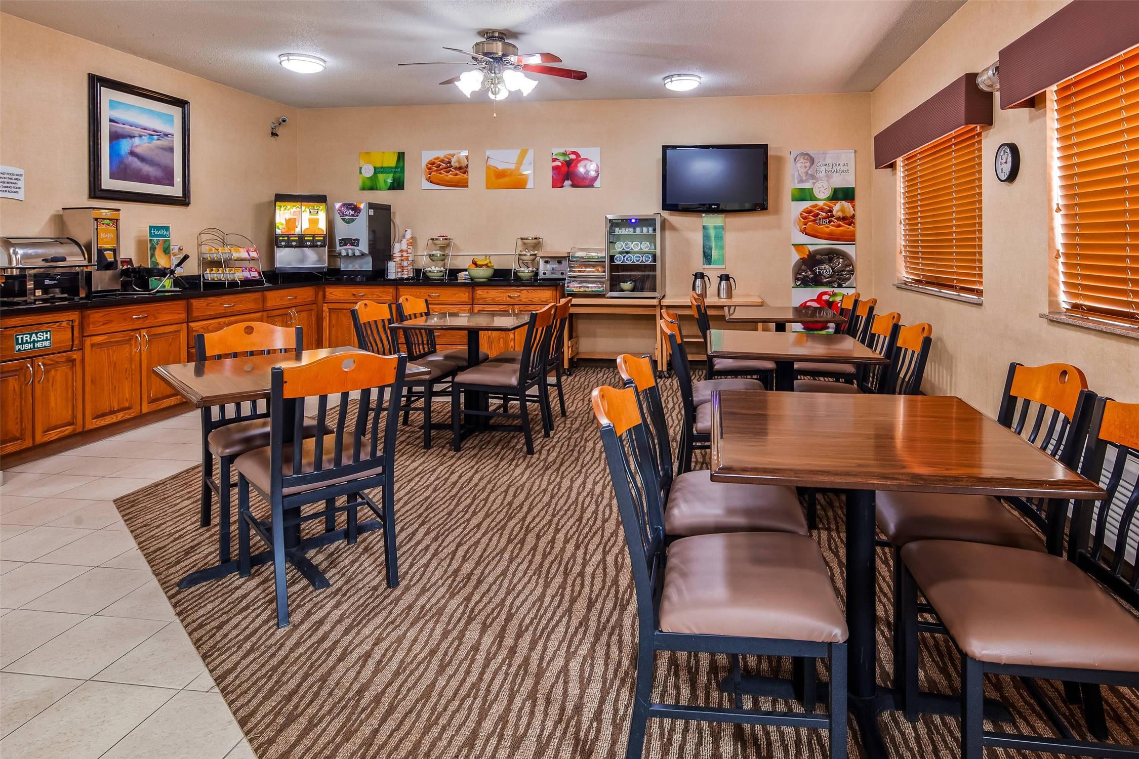 Quality Inn Tomah 12/18