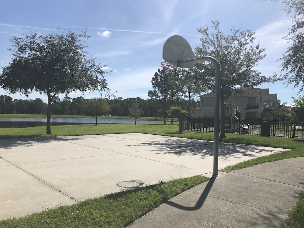 Freedom FL Condos of Kissimmee 13/43