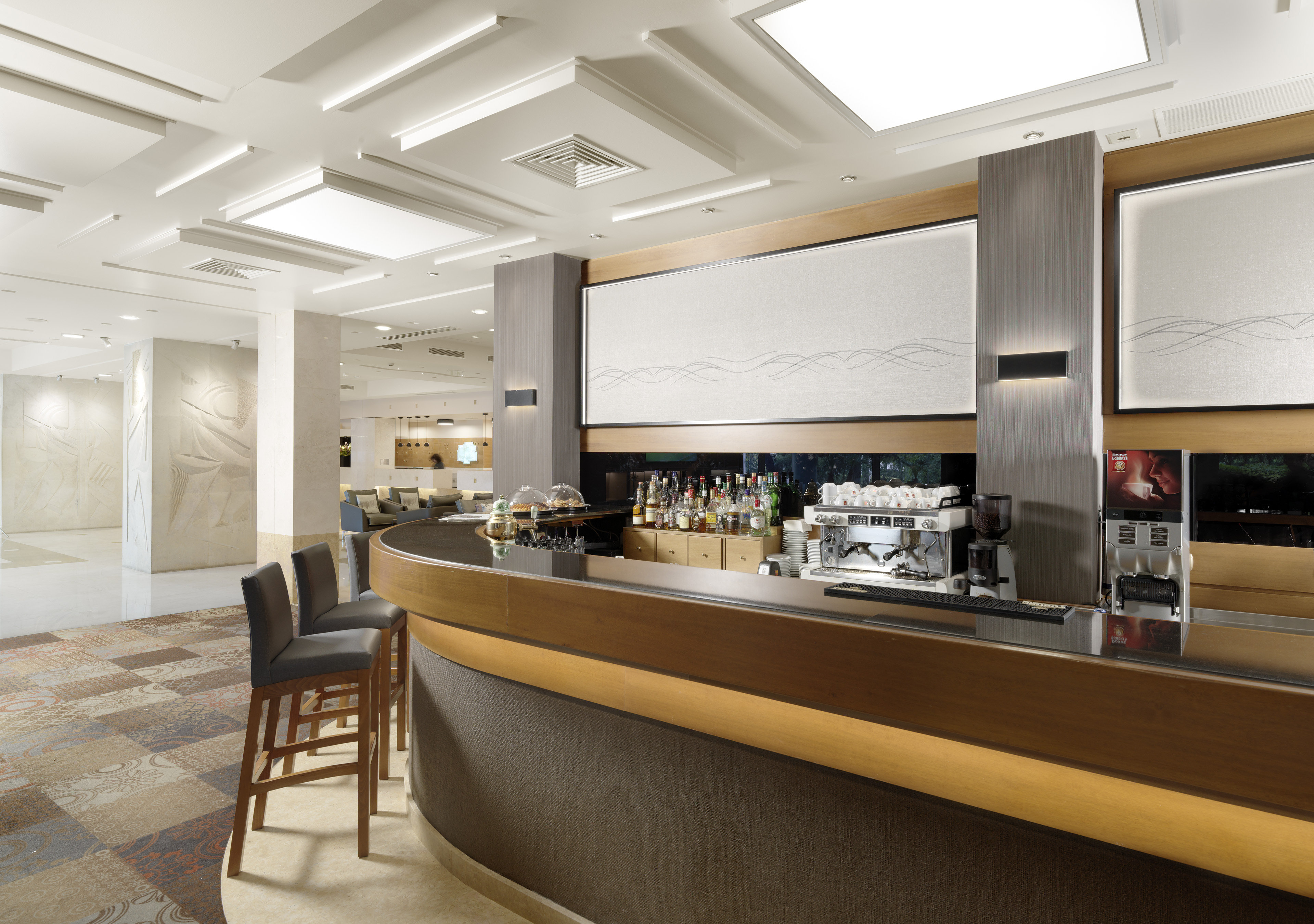 Holiday Inn Athens Airport 7/66