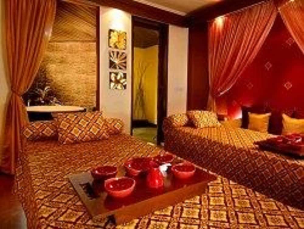 Aston Kuta Hotel and Residence 49/65