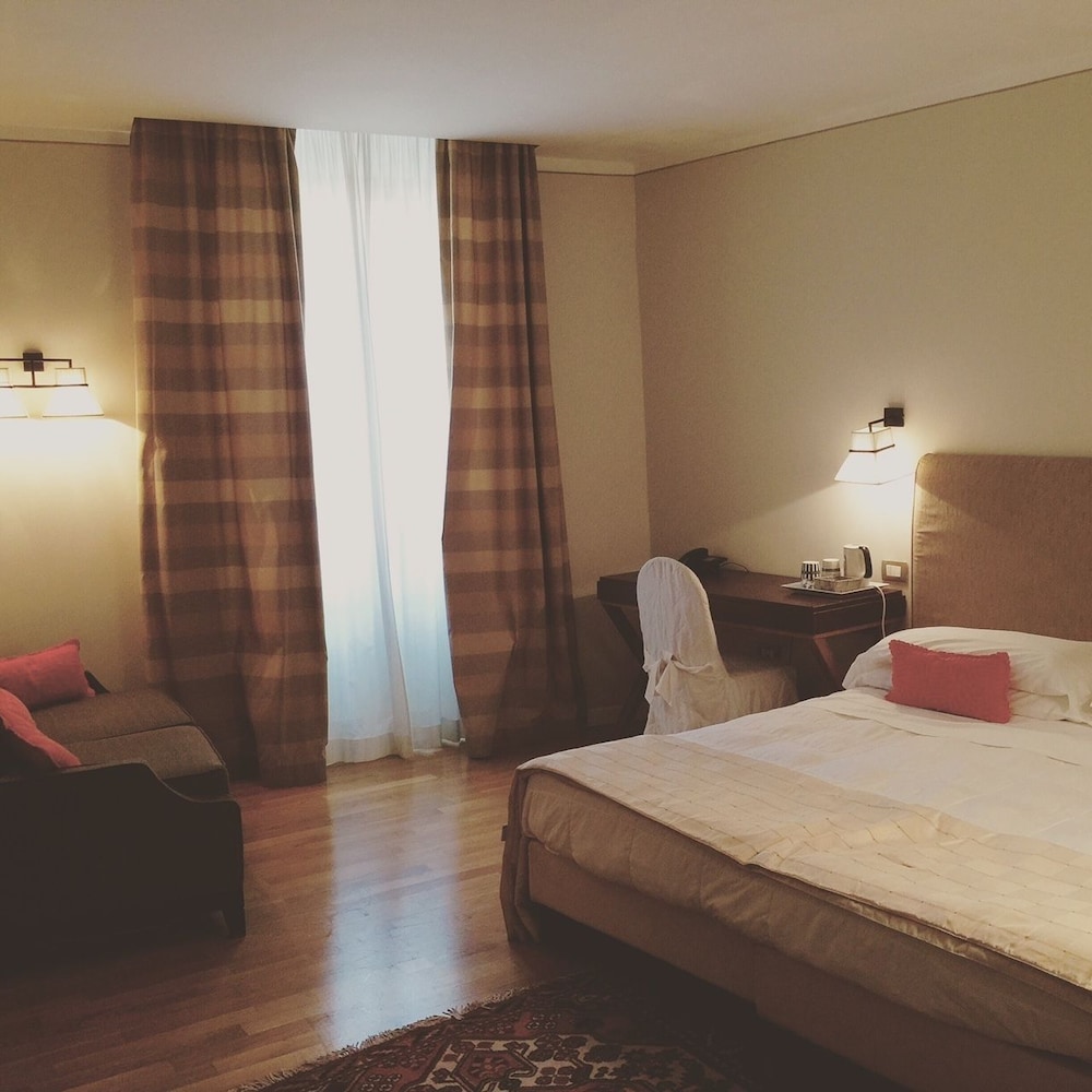 Hotel Clitunno 11/52