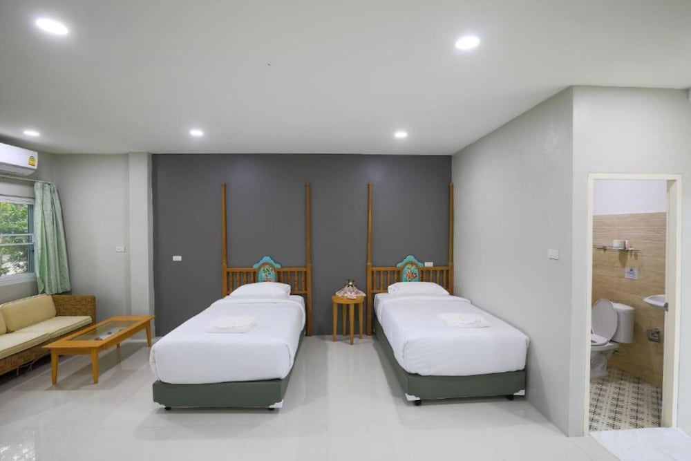 Phuket Nonnita Boutique Resort 25/69