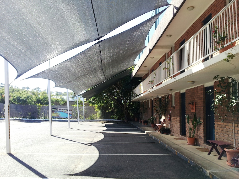 Aquajet Motel 7/35