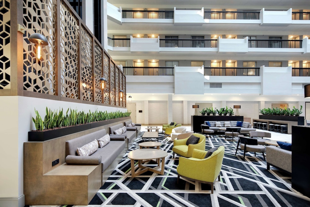 Embassy Suites By Hilton Atlanta Perimeter Center 49/60