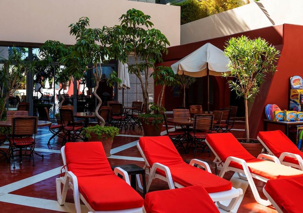 Lancaster Tamar Hotel Beirut 63/73