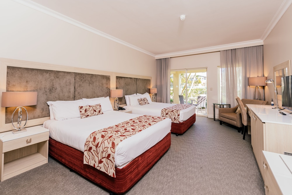 45 Joondalup Resort Country Club Blvd 10/44