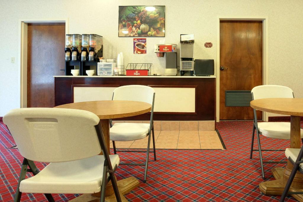 Quality Inn Inn Hazlehurst, MS 19/28