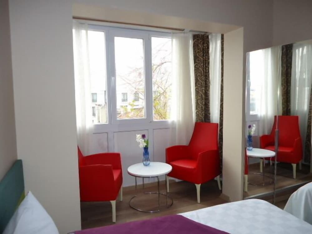 Apart 57 Taksim Harbiye 20/24