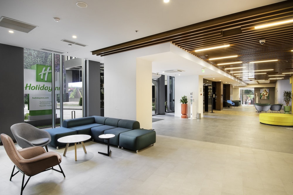 Holiday Inn Yerevan Republic Square 30/50