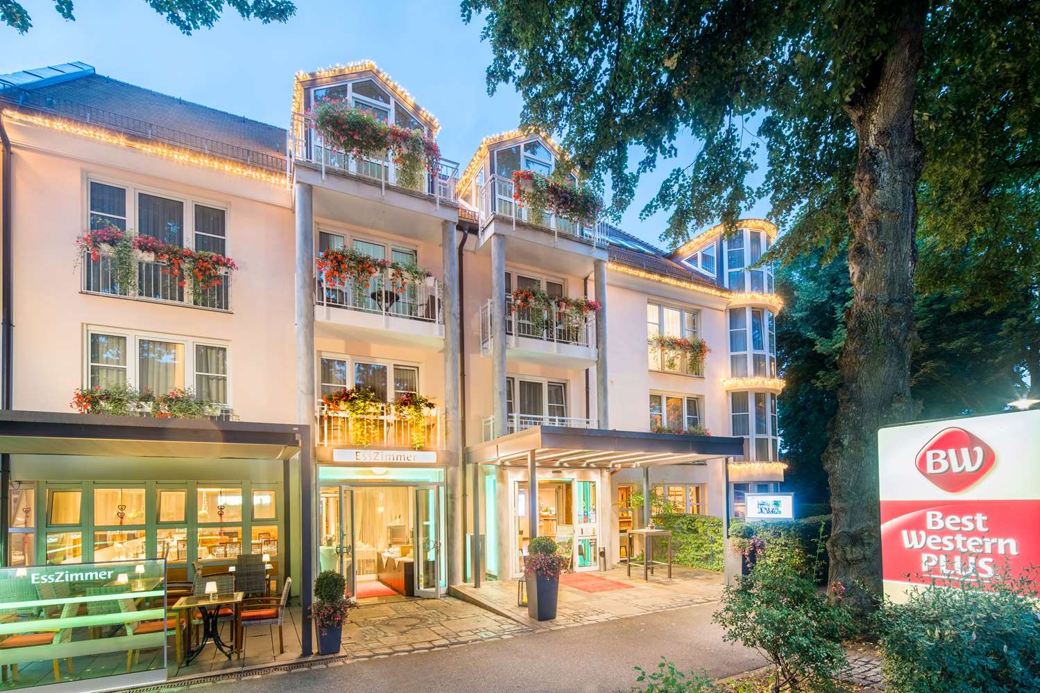 Best Western Plus Parkhotel Erding 1/36