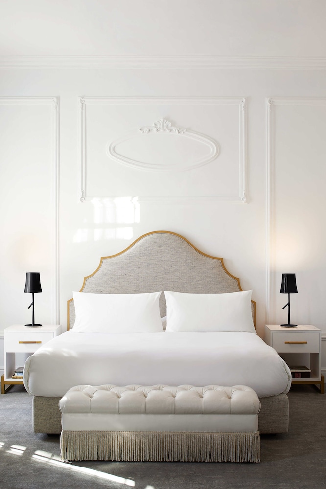 The Alphen Boutique Hotel 3/35