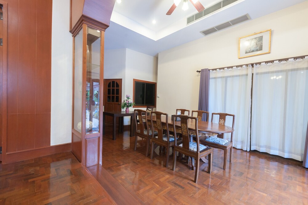 RUEN ARIYA RESORT 47/76