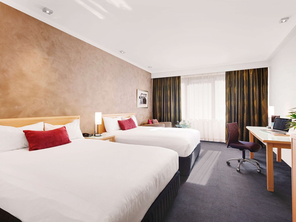 Mercure Melbourne Albert Park 17/72