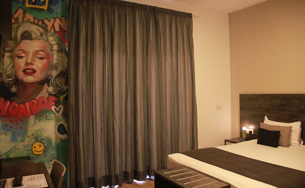 Rise Street Art Hotel 21/63