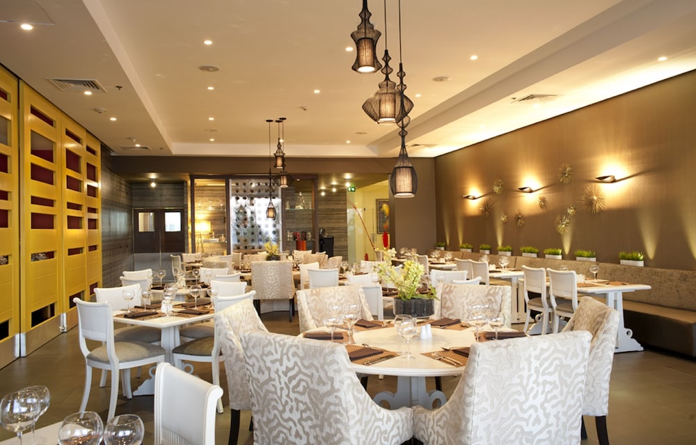 Crowne Plaza Santo Domingo (ex Intercontinental V Centenario Hotel) 58/71