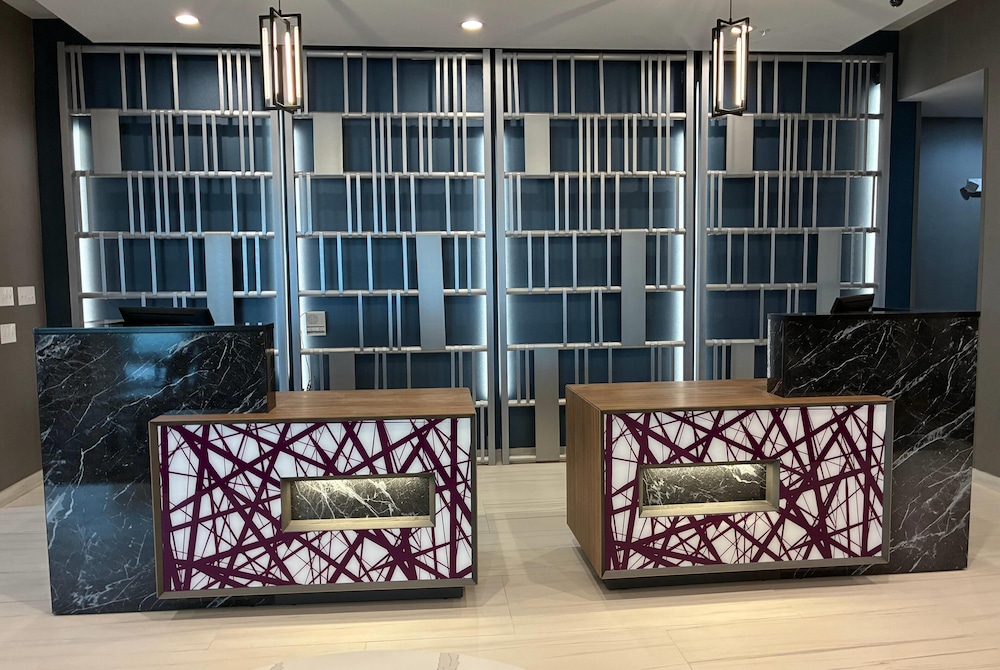 La Quinta Inn & Suites by Wyndham Athens 28/49