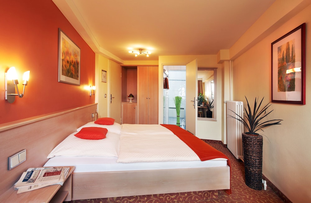 City Partner Hotel Adria 39/84