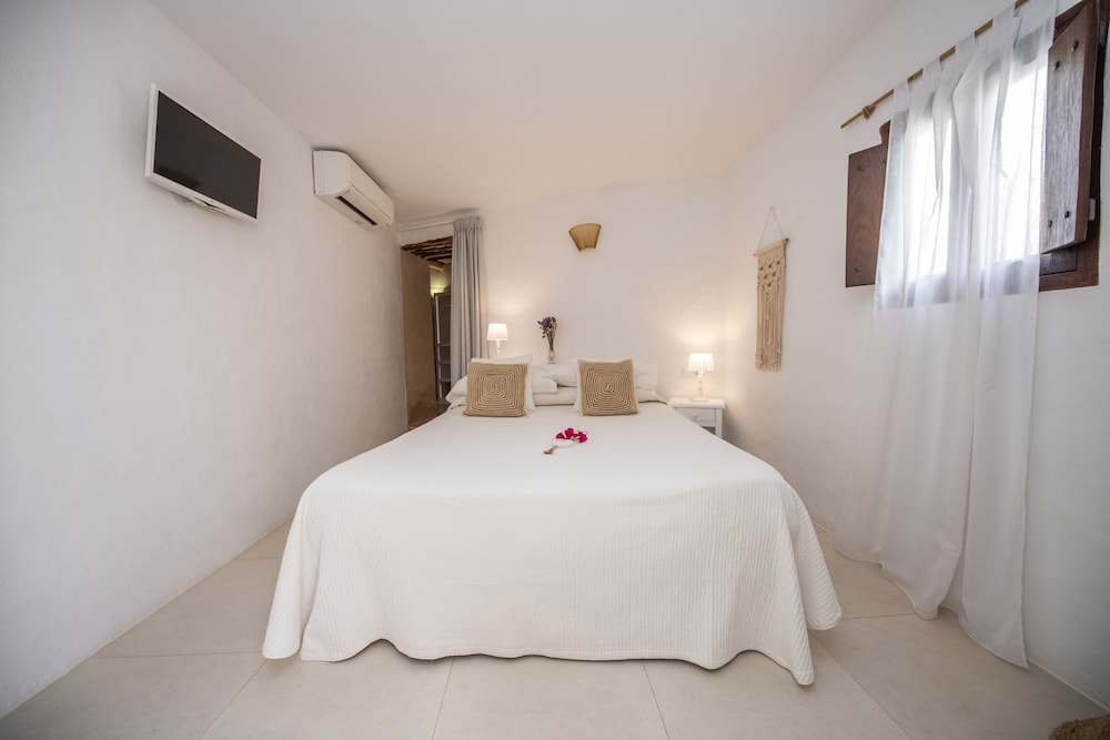 Tower, Superior, King Bed