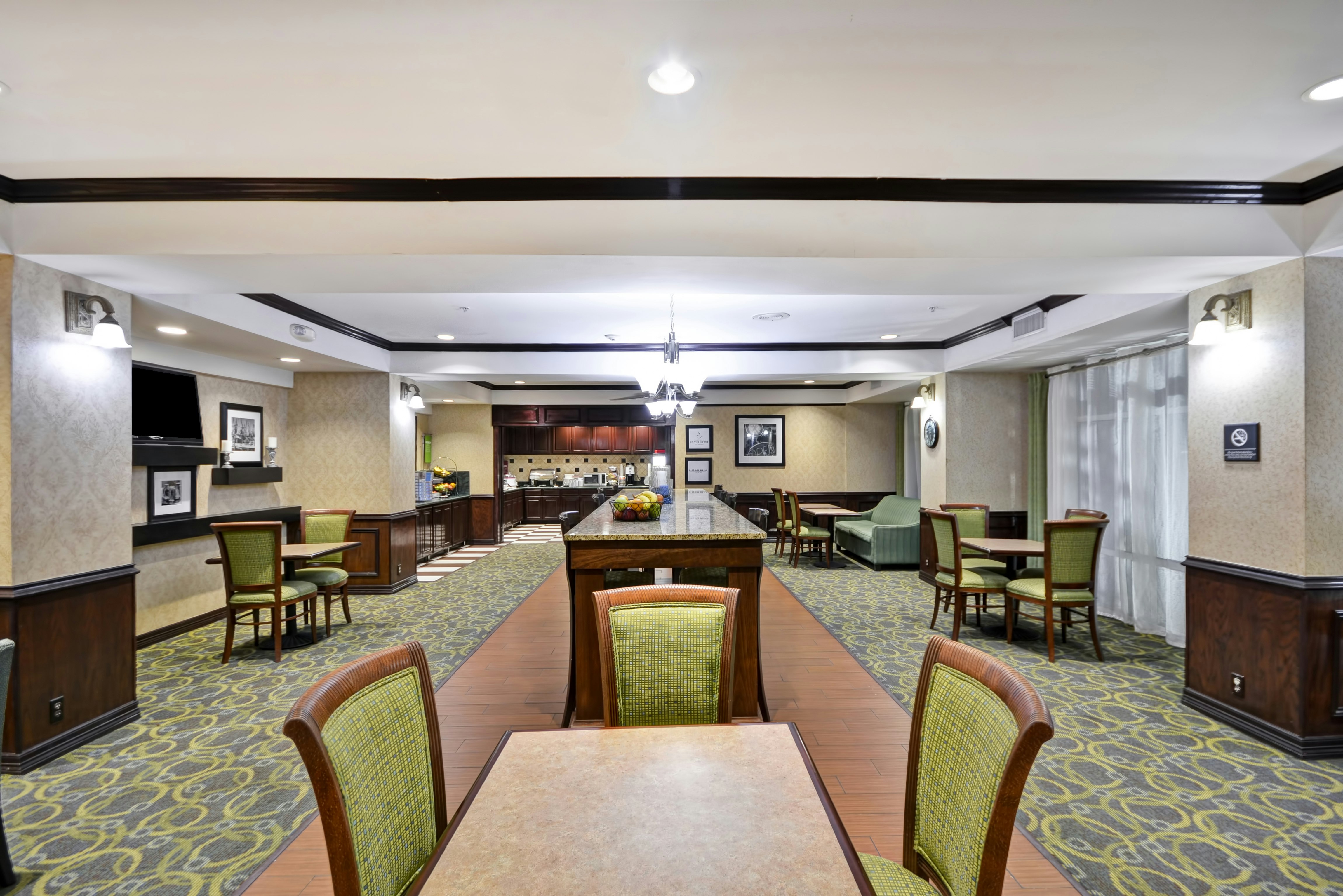 Hampton Inn Corpus Christi 16/34