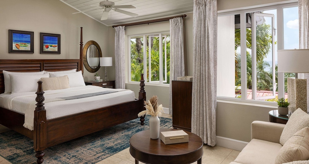 1 Bedroom, Honeymoon, Emerald, Luxury, King Bed, Garden View, Large