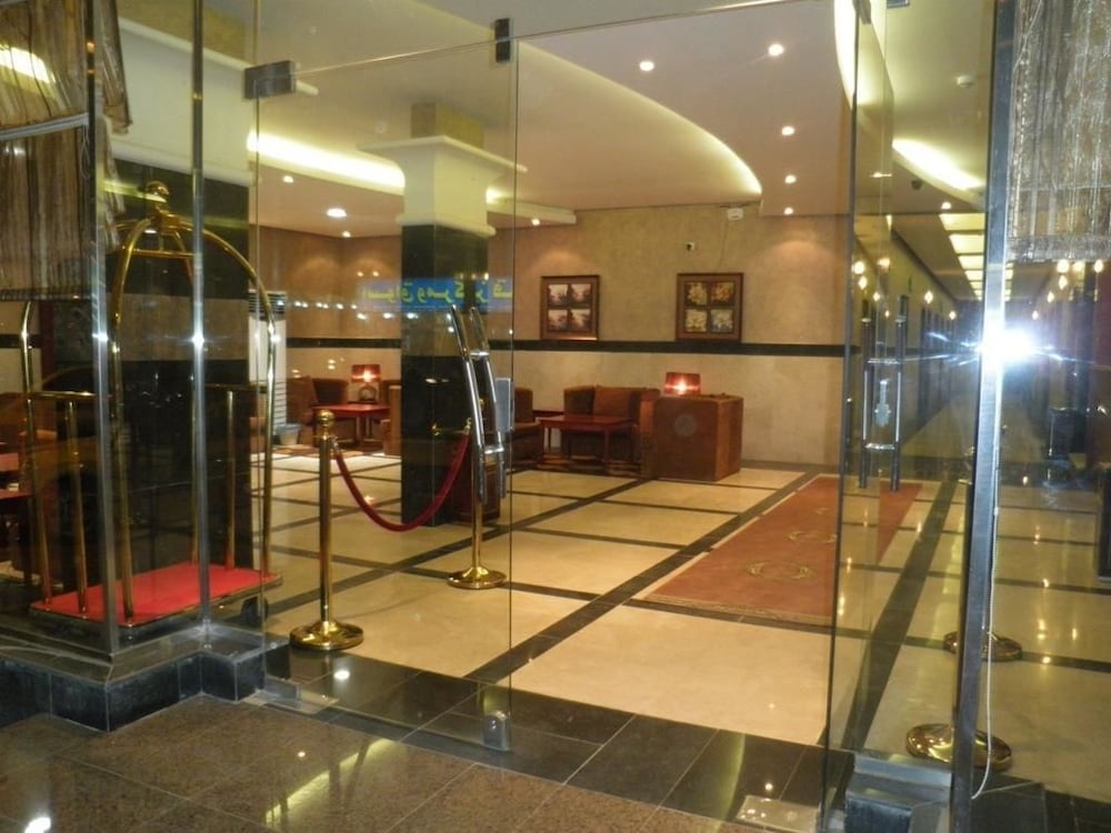 Almuhaidb Nadwaa Aparthotel 11/19