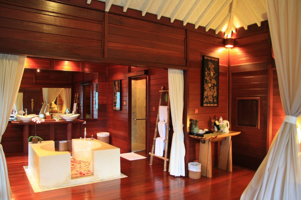 Kupu Kupu Barong Villas And Tree Spa 32/74