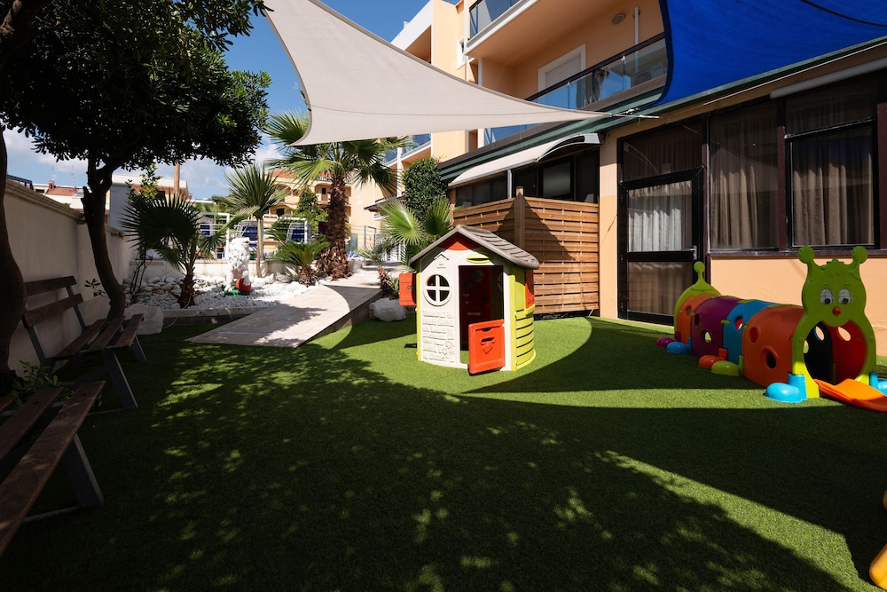 Hotel Paradiso Grottammare 32/50