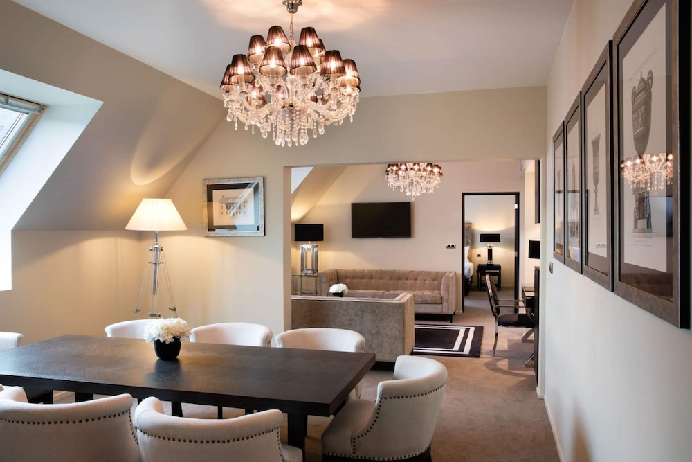Royal Hainaut Spa and Resort Hotel 24/37