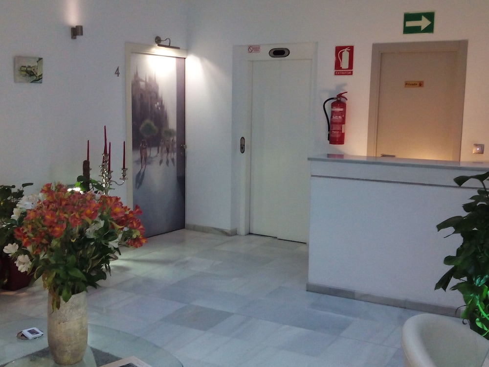 Hotel Palacio Alcazar 7/71